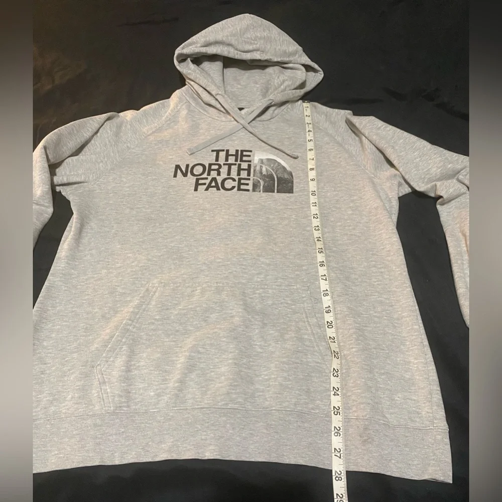 XL Women’s North Face Gray Hoodie. Like New! Measurements in pictures! Perfect! - Picture 8 of 10